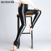 BGTEEVER wiosna jesień zima miękkie PU skórzane spodnie kobiety aksamitne spodnie ciepłe Stretch spodnie skinny fit ołówek skórzane legginsy